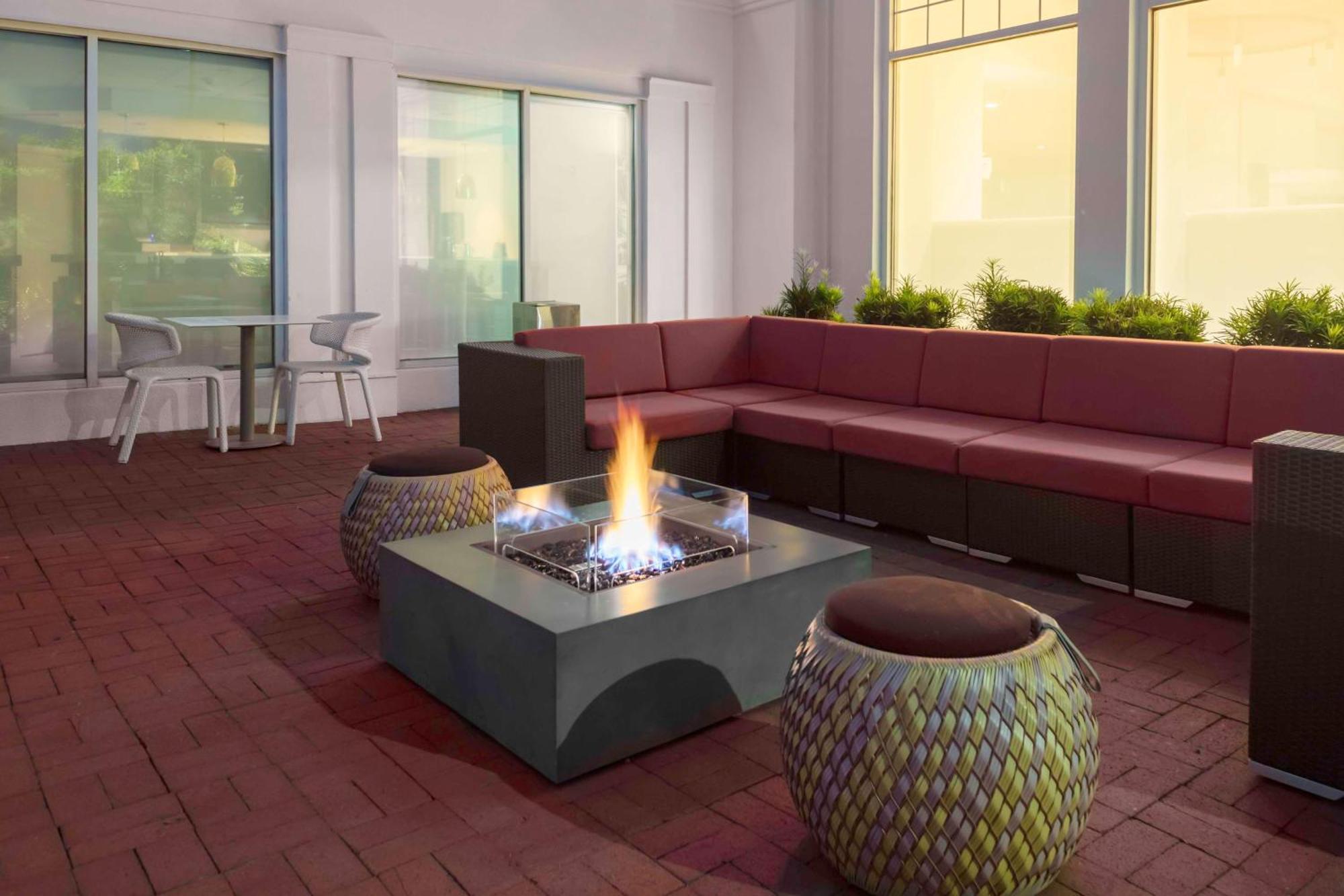Hilton Garden Inn Roanoke Rapids Eksteriør billede