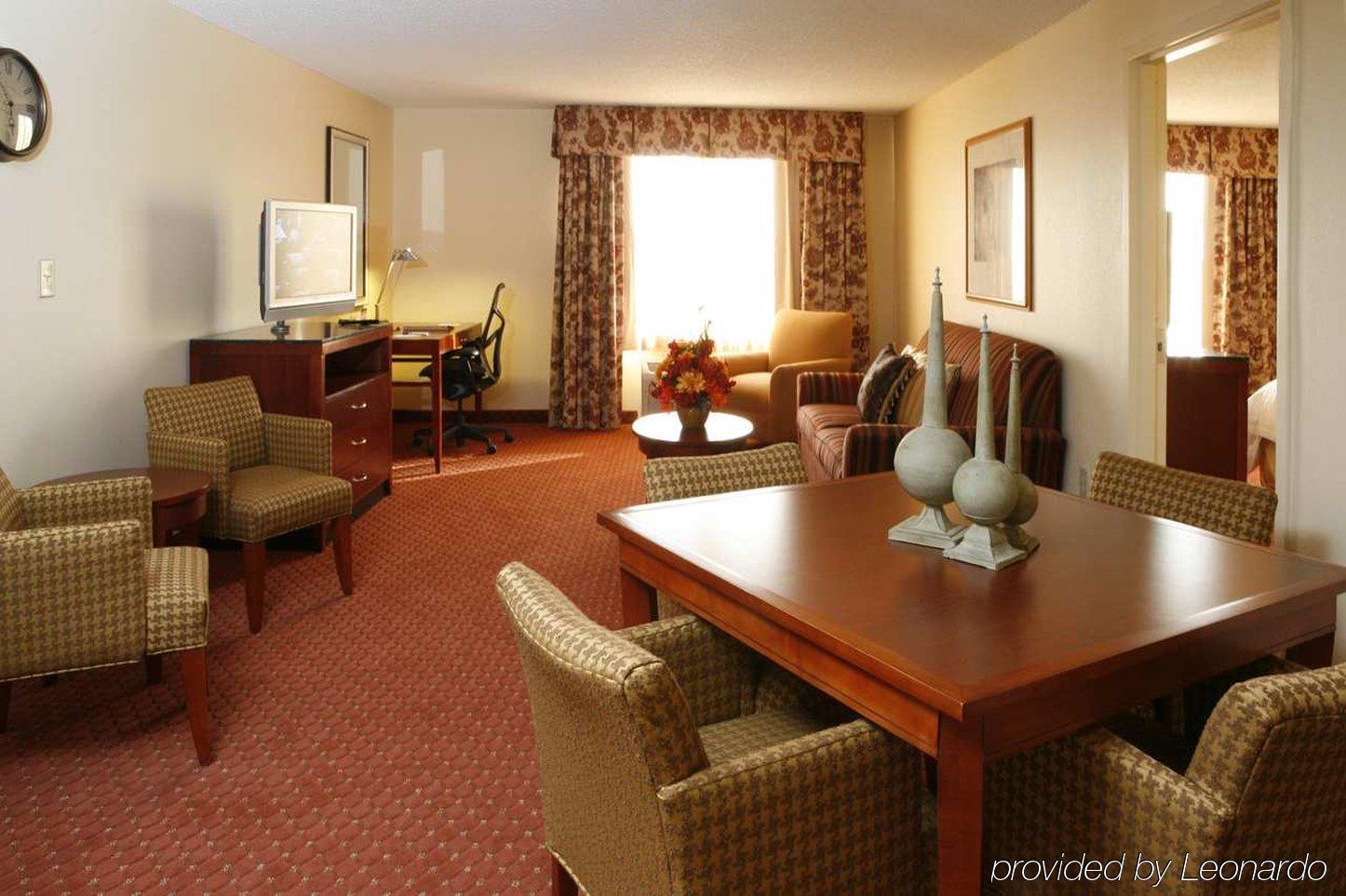 Hilton Garden Inn Roanoke Rapids Værelse billede